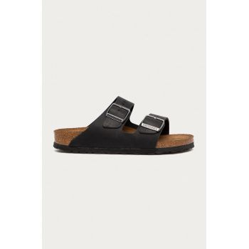 Birkenstock papuci din nubuc Arizona culoarea negru, 552113