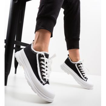 Pantofi Sport Court Negri Pantofi Sport Court Negri