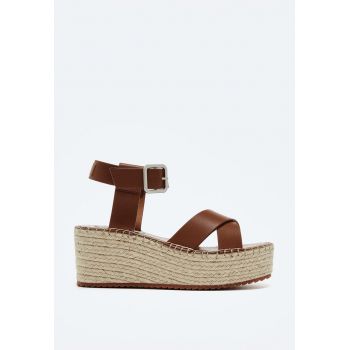 Sandale tip espadrile din piele ecologica cu talpa wedge Sandale tip espadrile din piele ecologica cu talpa wedge