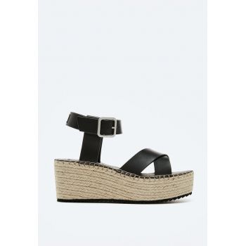 Sandale tip espadrile din piele ecologica cu talpa wedge Sandale tip espadrile din piele ecologica cu talpa wedge
