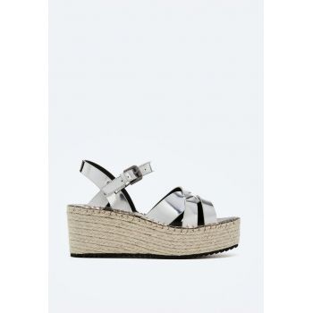 Sandale wedge tip espadrile cu aspect metalizat