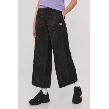 Adidas Originals Pantaloni GN3110 femei, culoarea negru, material neted