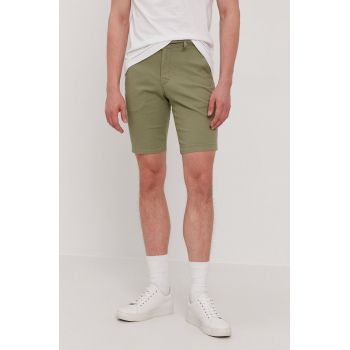 Lyle & Scott Pantaloni scurți bărbați, culoarea verde