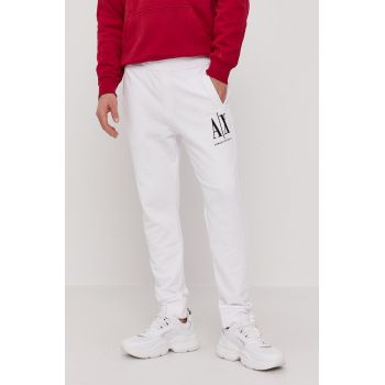 Armani Exchange Pantaloni bărbați, culoarea alb, material neted de firma originali