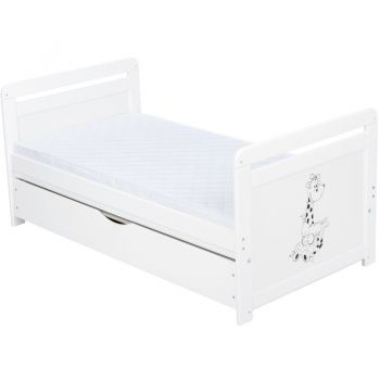 Patut din lemn Nadia II Babyneeds Girafa 120x60 cm multifunctional cu sertar Alb de firma original