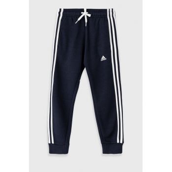 Adidas Pantaloni copii GQ8898 culoarea albastru marin, material neted