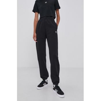 Adidas Originals Pantaloni femei, culoarea negru, material neted