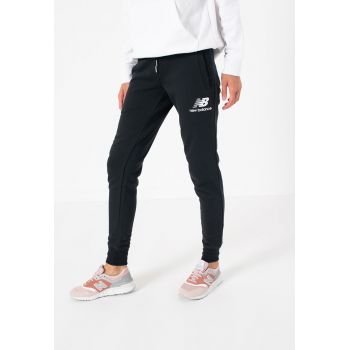 Pantaloni Essentials French Terry Sweatpant