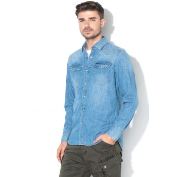 Camasa slim fit de denim