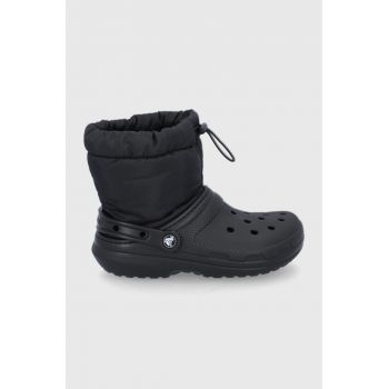 Crocs cizme de iarnă Classic Lined Neo Puff Boot culoarea negru 206705