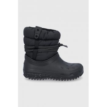 Crocs Cizme de iarnă culoarea negru