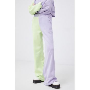 Local Heroes Pantaloni femei, culoarea violet, modelator