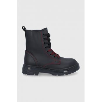 Wrangler Bocanci de piele femei, culoarea negru, cu toc plat Wrangler Bocanci de piele femei, culoarea negru, cu toc plat