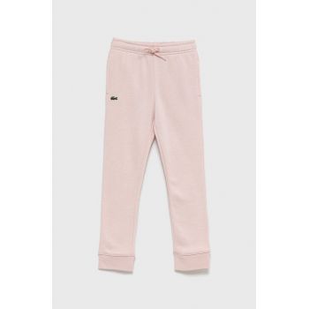 Lacoste Pantaloni XJ9476 culoarea roz, material neted