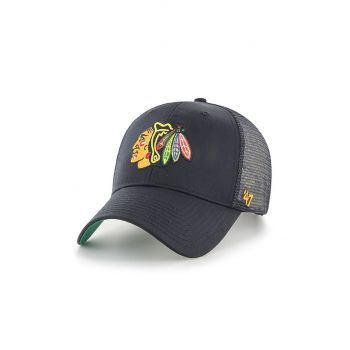 47brand șapcă NHL Chicago Blackhawks culoarea negru, cu imprimeu H-BRANS04CTP-BK de firma originala