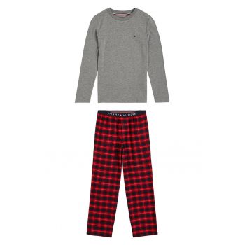 Pijama din bumbac organic cu imprimeu in carouri
