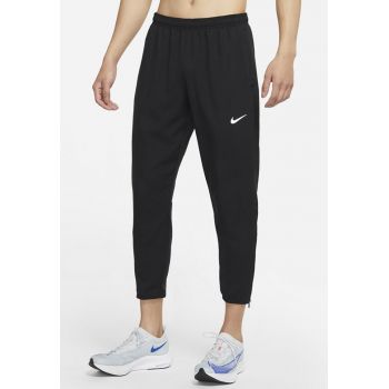 Pantaloni crop cu slituri cu fermoar si tehnologie Dri-FIT - pentru alergare