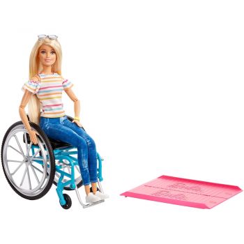 Papusa Barbie by Mattel Fashionistas papusa in scaun cu rotile si rampa