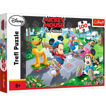 Puzzle Trefl Disney Mickey Mouse, Joaca pe role 100 piese ieftin