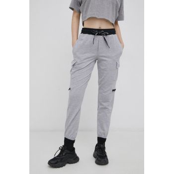 LaBellaMafia pantaloni femei, culoarea gri, cu imprimeu