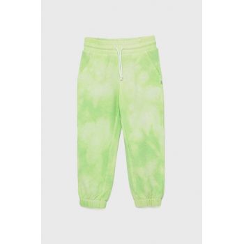 United Colors of Benetton pantaloni de bumbac pentru copii culoarea verde, modelator