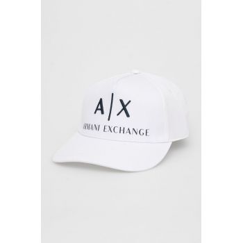 Armani Exchange șapcă culoarea alb, cu imprimeu ieftina