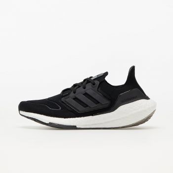 adidas UltraBOOST 22 Core Black/ Core Black/ Ftw White