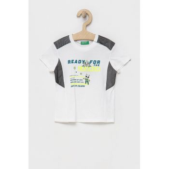 United Colors of Benetton tricou de bumbac pentru copii culoarea alb, cu imprimeu de firma original