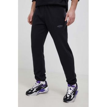 adidas Originals pantaloni de bumbac HC9455 barbati, culoarea negru, modelator