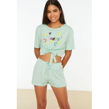 Pijama cu imprimeu si tricou crop
