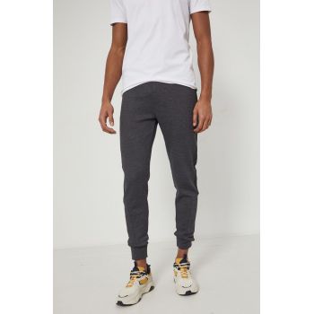 Medicine pantaloni barbati, neted