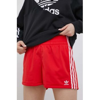 adidas Originals pantaloni scurti Adicolor HE9495 femei, culoarea rosu, neted, high waist