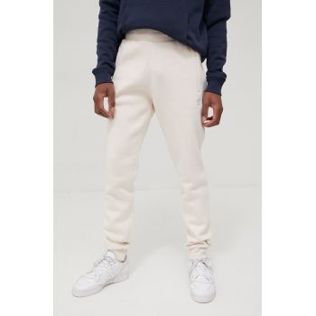 adidas Originals pantaloni Adicolor HE9410 barbati, culoarea bej, neted HE9410-WONWHI