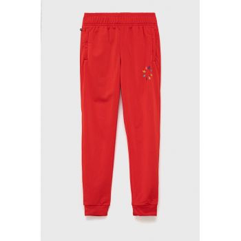 adidas Originals pantaloni copii HB9467 culoarea rosu, cu imprimeu