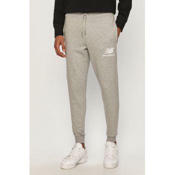 New Balance Pantaloni MP03558AG bărbați, culoarea gri