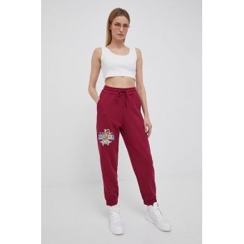 adidas Originals pantaloni de bumbac Trefoil Moments HD2756 femei, culoarea violet, cu imprimeu