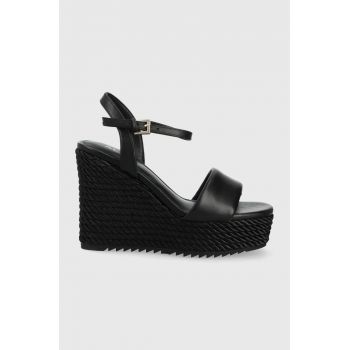 Aldo sandale Jeigh femei, culoarea negru, cu platforma