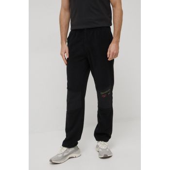 Reebok Classic pantaloni HB5957 barbati, culoarea negru, drept