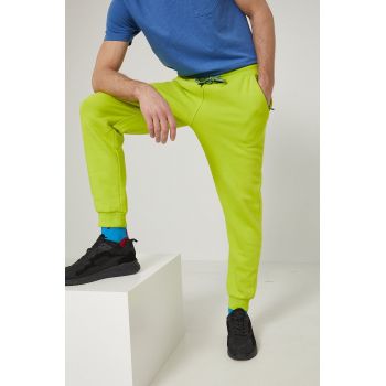 Medicine pantaloni barbati, culoarea galben, neted