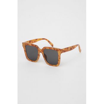 Pieces ochelari de soare femei, culoarea maro Pieces ochelari de soare femei, culoarea maro