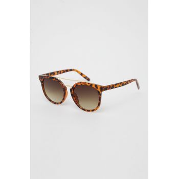 Pieces ochelari de soare femei, culoarea maro Pieces ochelari de soare femei, culoarea maro