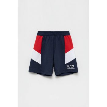 EA7 Emporio Armani pantaloni scurți din bumbac pentru copii culoarea albastru marin de firma originali
