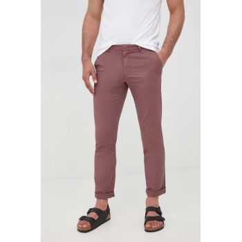 BOSS pantaloni barbati, culoarea roz, mulata