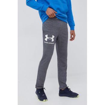 Under Armour pantaloni de trening 1361644 barbati, culoarea gri, neted