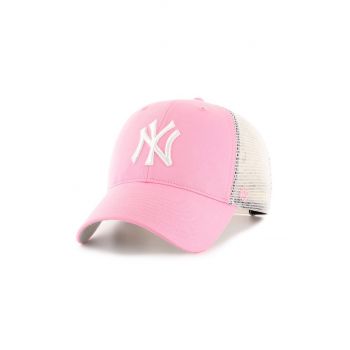 47brand șapcă MLB New York Yankees culoarea roz, cu imprimeu B-BRANS17CTP-RSA