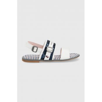 Pepe Jeans sandale copii culoarea alb ieftine