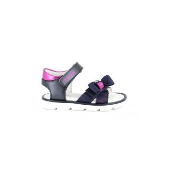 Sandale de piele ecologica cu detaliu funda Sandale de piele ecologica cu detaliu funda