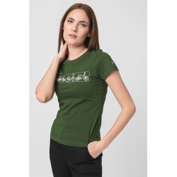 Tricou din jerseu cu decolteu la baza gatului si imprimeu logo contrastant