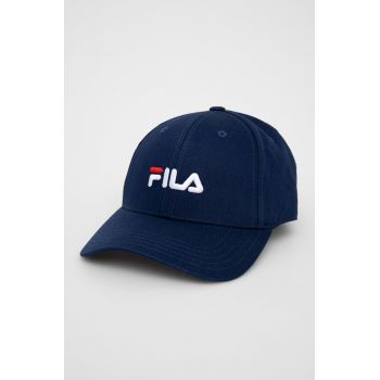 Fila șapcă culoarea albastru marin, cu imprimeu de firma originala