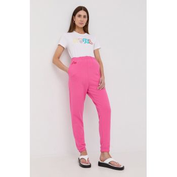 Hugo pantaloni femei, culoarea roz, neted